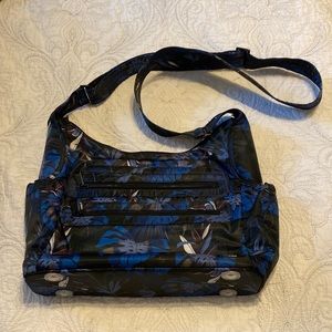 Lug Camper purse